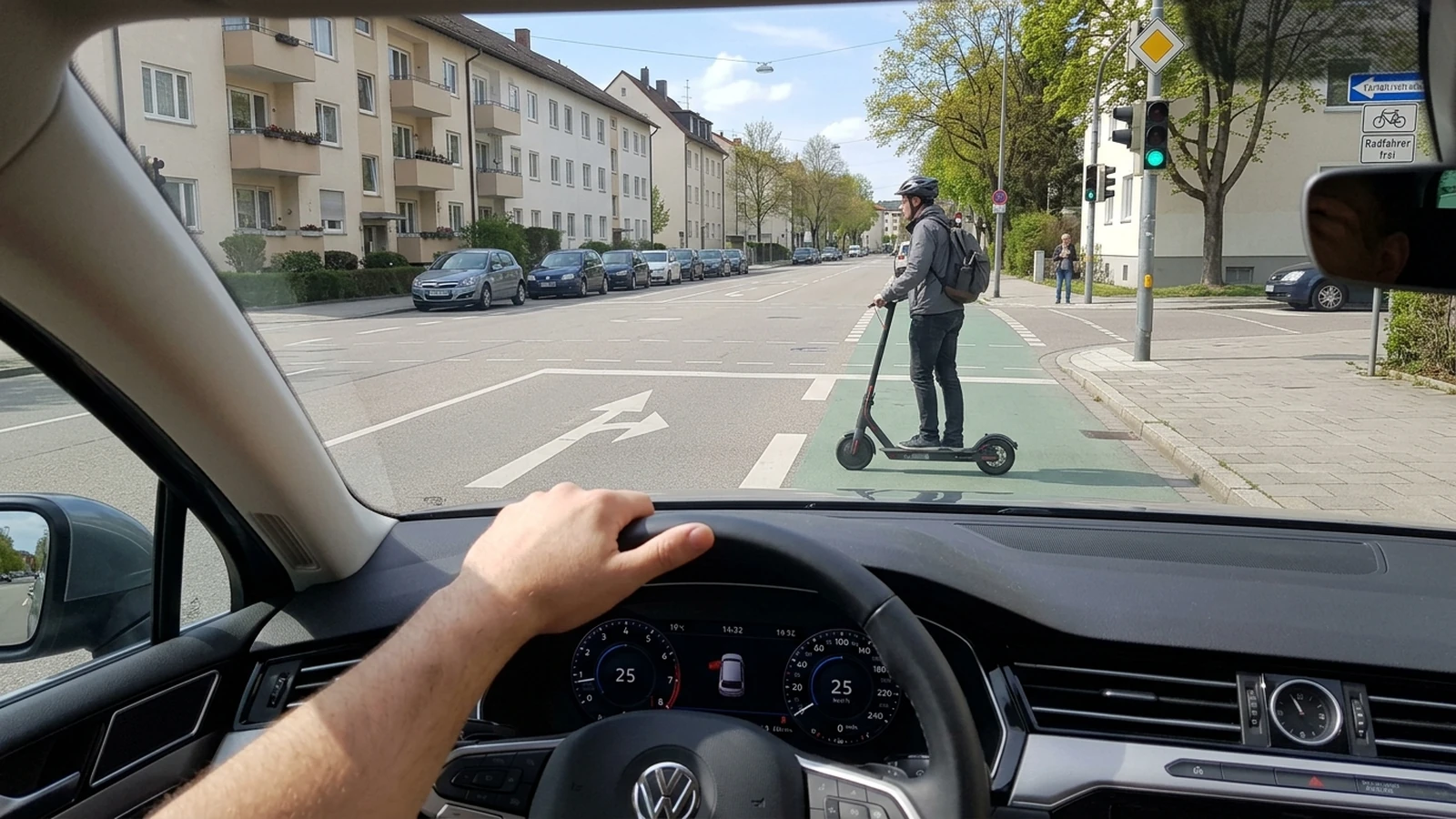Rechtsabbiegen mit E-Scooter